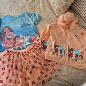 3 piece moana 2 outfit set. Skirt, t shirt and jacket